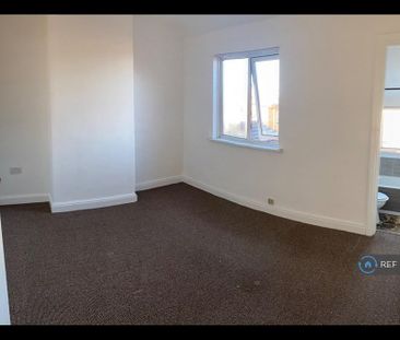 2 bedroom semi-detached house to rent - Photo 2