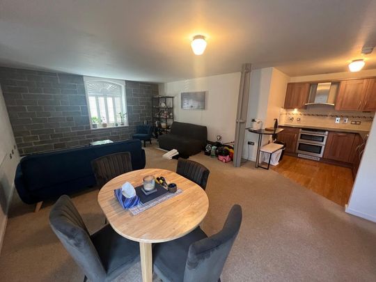 2 bedroom apartment to rent - Photo 1