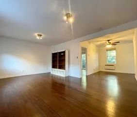 1 room apartment of 59m² in Montreal - Photo 1