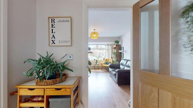 3 bedroom terraced house to rent - Photo 1