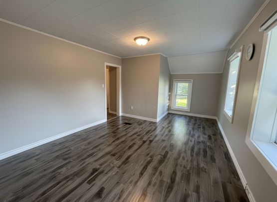 For Lease - 270 Moffat Street Unit# B, Orillia, Ontario - Photo 1