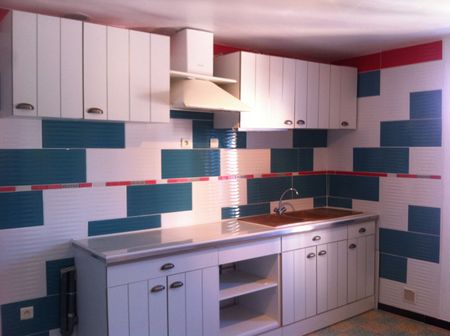 Location Appartement 2 pièces 48m² - Photo 3