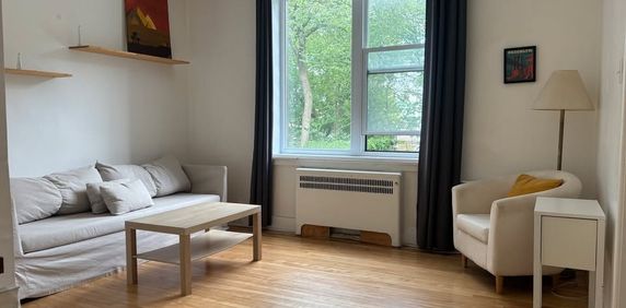 À LOUER : Appartement 3 1/2 Meublé - Photo 2