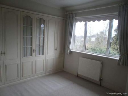 4 bedroom property to rent in Woodford Green - Photo 3