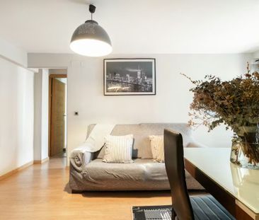 Calle de Caroli, Madrid, Community of Madrid 28023 - Photo 6