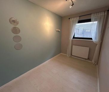 2 bedroom bungalow to rent - Photo 2