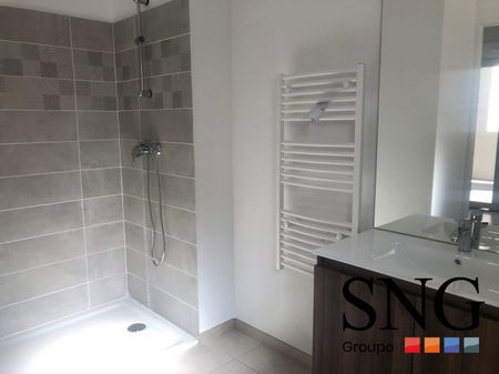 BEAU T2 AVEC BALCON - Photo 2