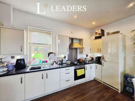 Holbeach House, Orchard, PE12 - Photo 4