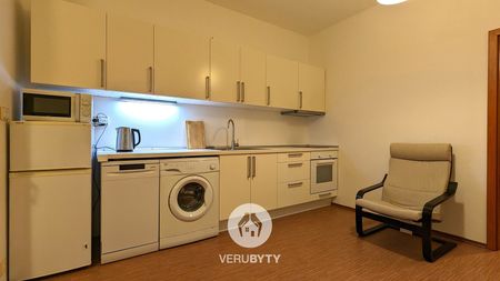 Pronájem bytu 2+kk 40 m² - Photo 2