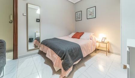 Carrer de Ramiro de Maeztu, Valencia, Valencian Community 46022 - Photo 2