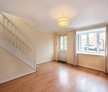 2 bedroom terraced house to rent - Photo 3