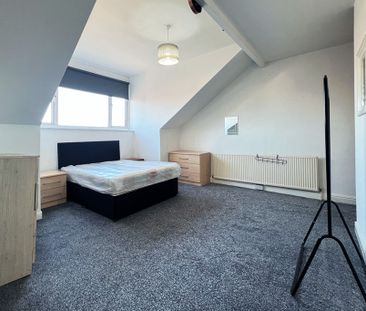 2 Bedroom Apartment for rent in Ash Road - Photo 6