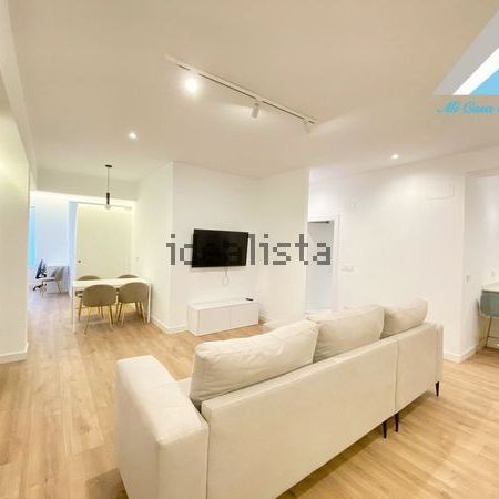 Alquiler de piso en Parque San Francisco-Uría - Photo 1