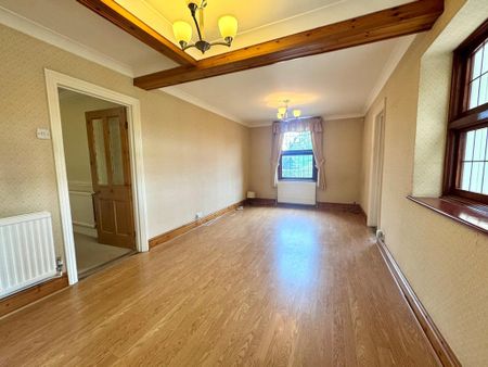 4 bedroom detached house to rent - Photo 2