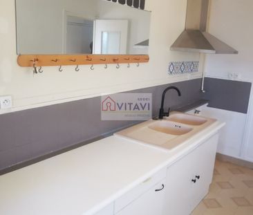 Location Appartement 3 pièces 57m² BEAUVAIS 60000 - Photo 3