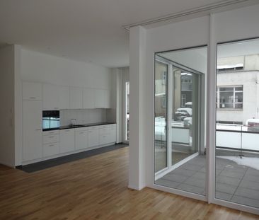 2.5-Zi. Wohnung mit grossem Balkon - Foto 1