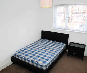 1 Bedroom Apartment To Rent - Photo 2