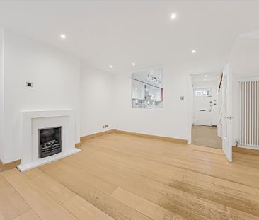 4 bedroom flat to rent - Photo 1