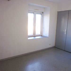 Location Appartement 2 pièces 43m² - Photo 2