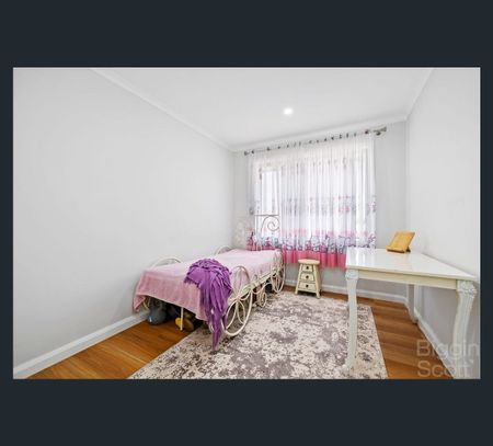 5/62 McPherson Street, Essendon, Vic 3040 - Photo 2