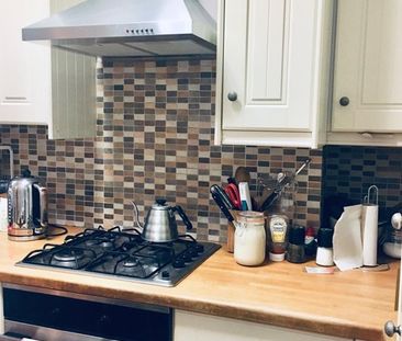 1 Bed Flat, Greyhound Road, N17 - Photo 2