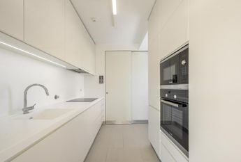 1 Bedroom Apartment with parking, Fórum Oeiras, Oeiras