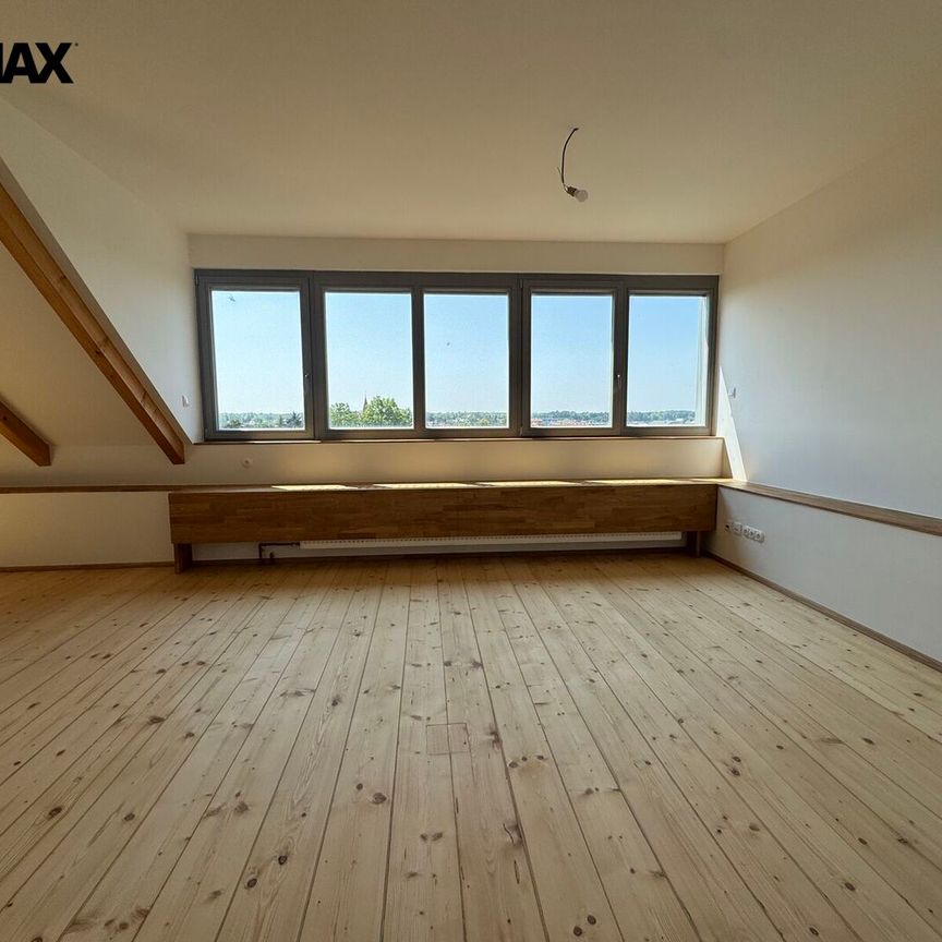 Pronájem bytu 3+kk v osobním vlastnictví 73 m², Hostivice - Fotografie 1