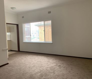 WALK TO STATION AND LOCAL TOWN CENTRE - Photo 4