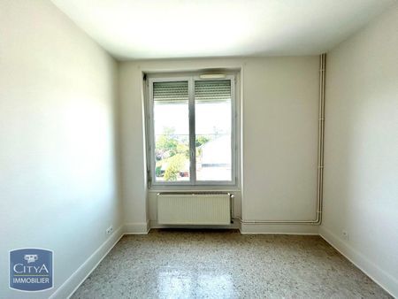 Location Appartement 2 pièces 41m² PERONNAS 01960 - Photo 5