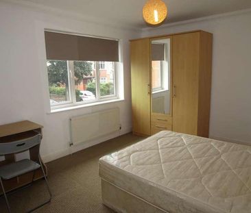 Bedroom Detached House In Winton, BH9 - Photo 6