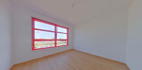 APPARTEMENT 2 PIECES STRASBOURG PORT DU RHIN - Photo 2