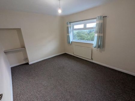 2 bedroom terraced house to rent - Photo 3