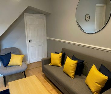 House share to rent on - Photo 4