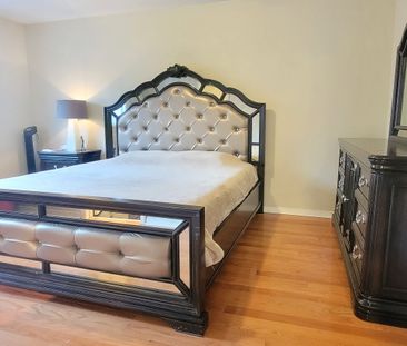 For Lease - 398 Marble Place, Newmarket, Ontario - Photo 5