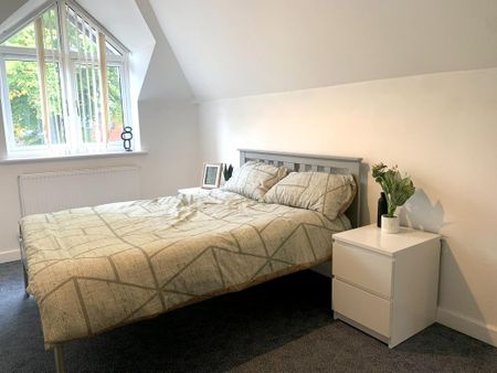 2 bedroom flat to rent - Photo 5