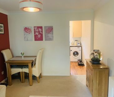 Greenhill Gardens, Evesham, WR11 - Photo 5