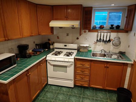 For Lease - 15 Lynnhaven Road Unit# (Lower Level), Toronto, Ontario - Photo 5