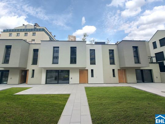 Townhouse with Air Conditioning, Garden, and Terrace – An Exclusive Residential Project! - Photo 1