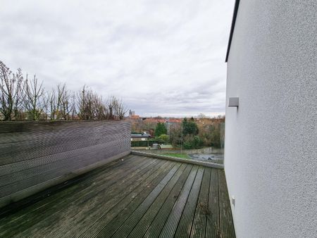 Energiezuinige penthouse met 3 slaapkamers en 2 terrassen - Photo 2