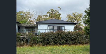 Good size two bedroom flat on acreage - Photo 2