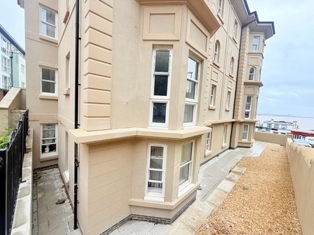 Weston Super Mare - Photo 2