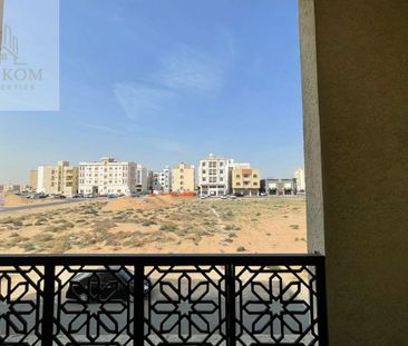 Balcony | Central AC | Near Mohammed Bin Zayed Rd - Photo 4