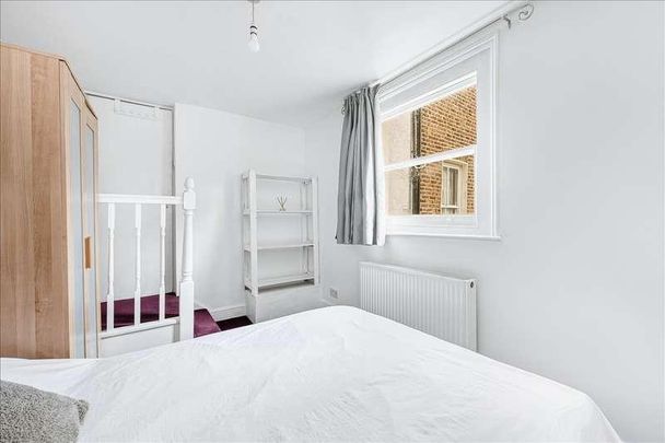 Woodstock Grove, Shepherd's Bush, W12 - Photo 1