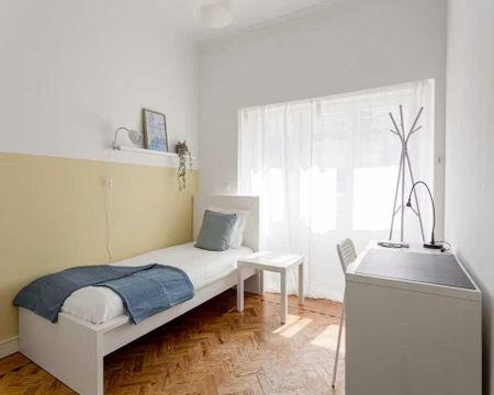 Largo Manuel Emídio da Silva, Lisbon, Lisbon 1500-415 - Photo 4