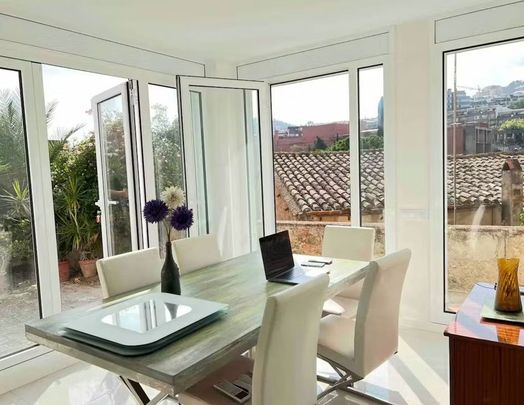 Avinguda del Cardenal Vidal i Barraquer, Barcelona, Catalonia 08035 - Photo 1