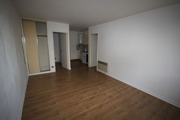 Location Appartement 2 pièces 39m² LILLE 59000 - Photo 1