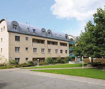 "helle und zentrumsnahe Wohnung sucht neuen Bewohner!" - Photo 1