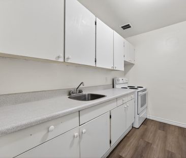 For Lease - 275 Wentworth Street Unit# 404, Oshawa, Ontario - Photo 6
