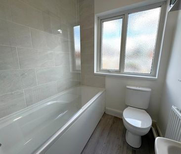 2 bedroom maisonette to rent - Photo 3