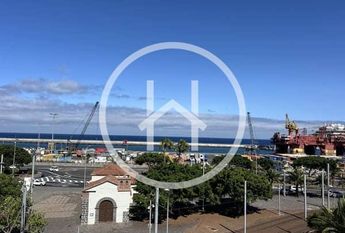 Lujoso apartamento de tres dormitorios en el centro de Santa Cruz de Tenerife